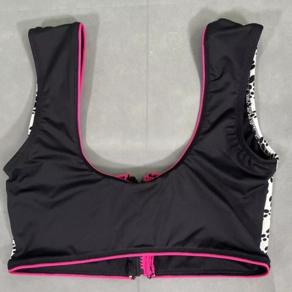 Nike Swimsuit - Picture 4 of 5